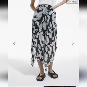 The Kooples Long Printed Pleated Skirt Size 0